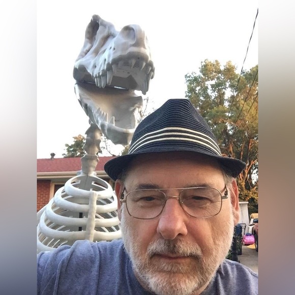 Meet your Posher, Jimmie - Picture 3 of 6